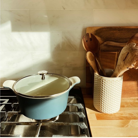 Phantom Chef Small Dutch Oven 2.3 QT - Picture 2 of 11